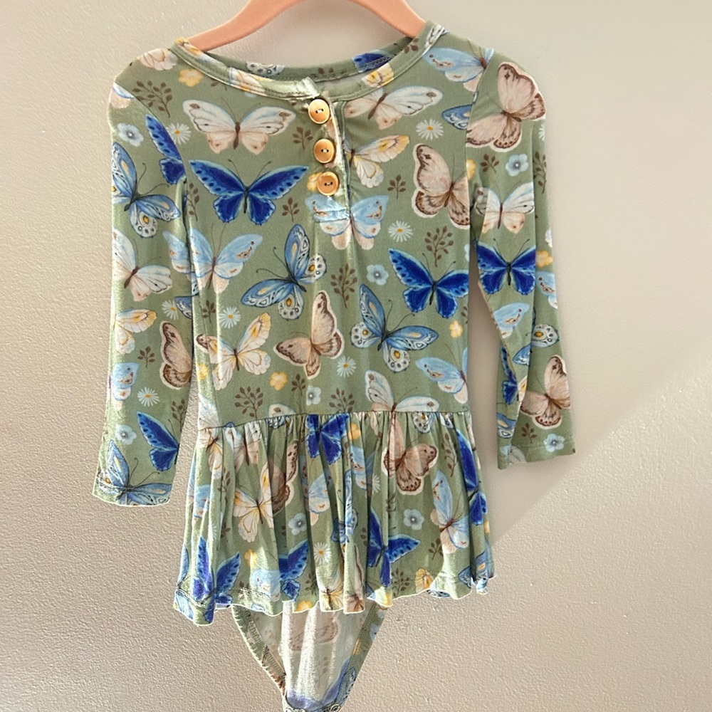 Posh Peanut 12-18m Butterfly Print Bodysuit with Buttons
